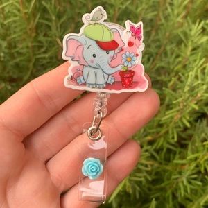 CUTE ELEPHANT BADGE HOLDER